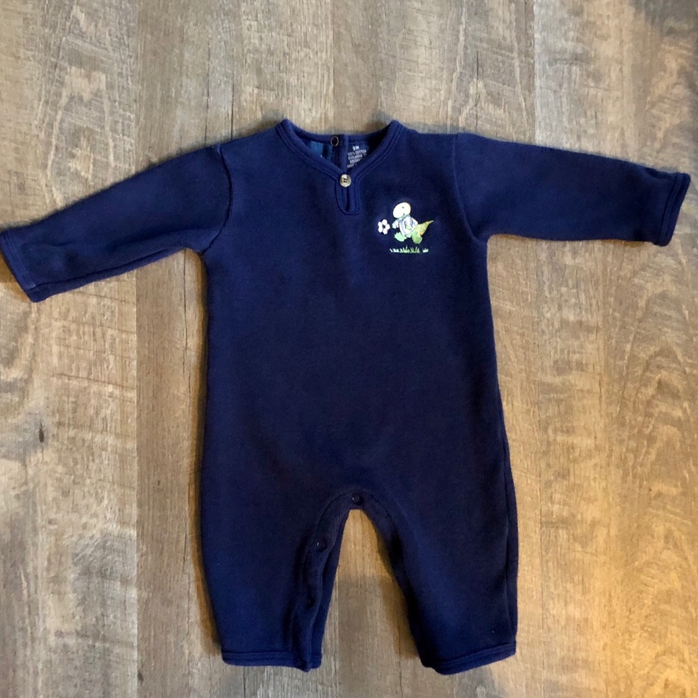 Like new Bowen & Wright Boys One Piece 9mo